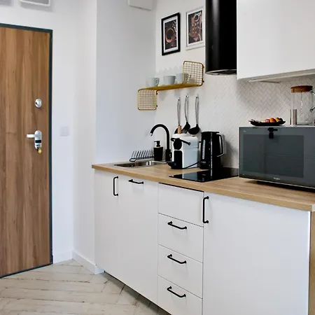 P&o Zachodni Iii Apartment Warsaw